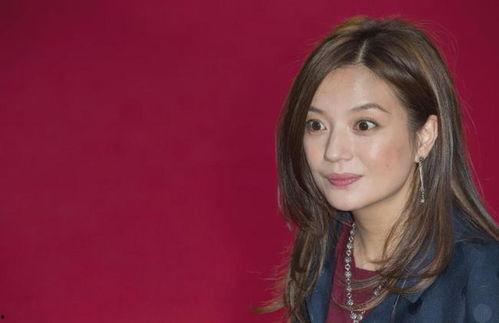 娱乐吃瓜女艺人出道,女艺人出道之路